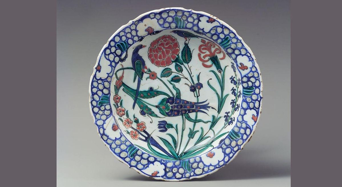 Design and Paint Your Own Ottoman Trinket Dish!